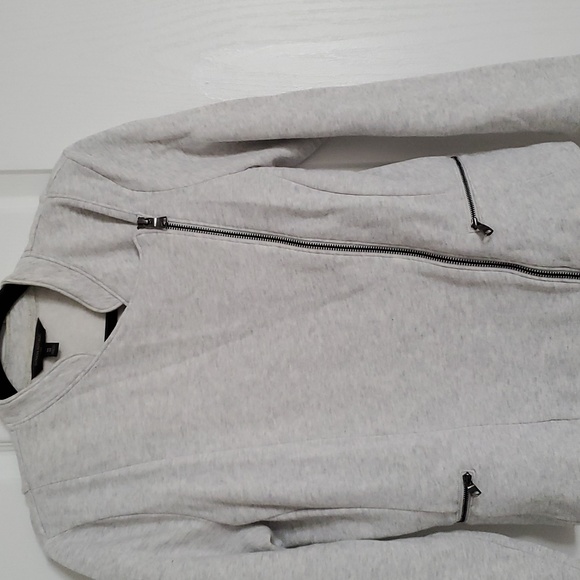 Banana Republic Zipup - Picture 3 of 5